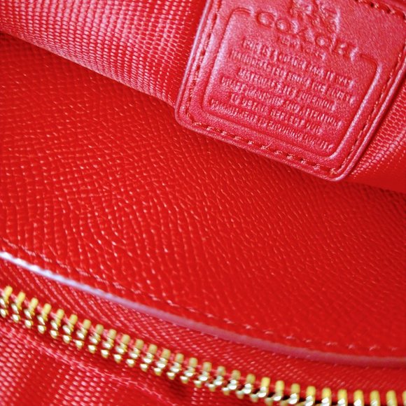 Coach Red Wristlet with Removable Matching Pouch - Picture 5 of 15